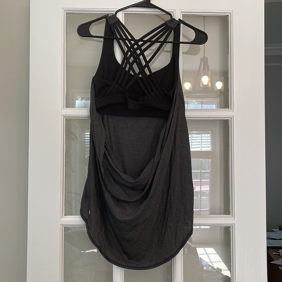 Lululemon size 10 tank with built in cross back bra. slouch back. - Picture 2 of 4